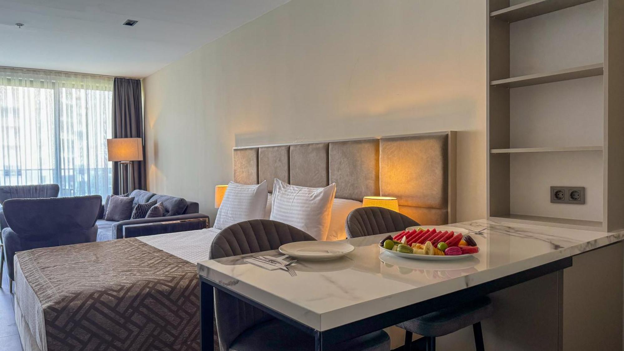 Alice Hotel Анталія Екстер'єр фото
